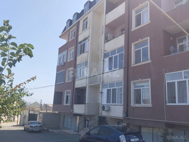 Продаётся 2-комн. вторичка 90 м², Бинагадинский р., photo 1 from 9