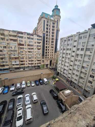 Продаётся 5-комн. новостройка 210 м², м. Низами, photo 7 from 29