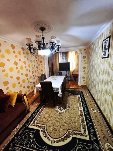 İcarəyə verilir 3 otaqlı köhnə tikili 60 m², 28 May m., photo 1 from 11