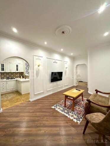 Продаётся 2-комн. новостройка 65 м², м. Гянджлик, photo 1 from 11