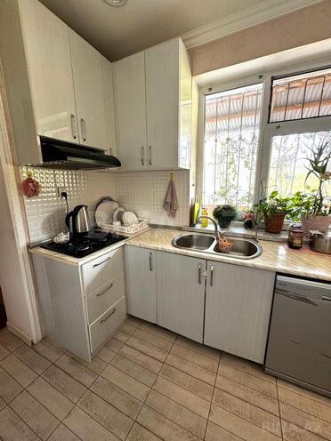 Satılır 4 otaqlı köhnə tikili 90 m², 28 May m., photo 13 from 23