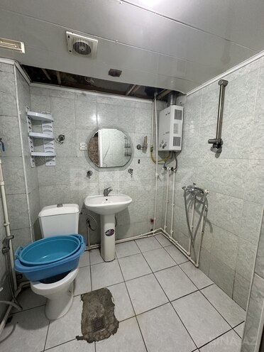 Сдаётся 2-комн. вторичка 50 м², м. Нефтчиляр, photo 3 from 11