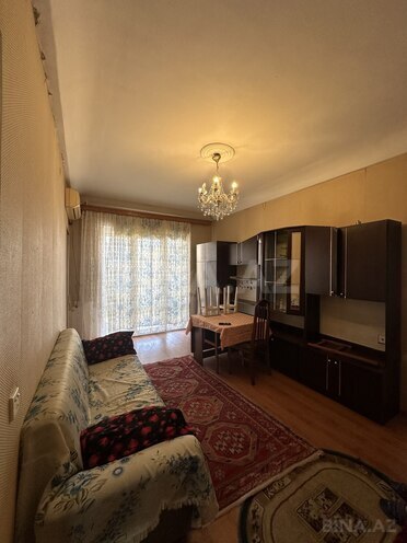 Сдаётся 2-комн. вторичка 50 м², м. Нефтчиляр, photo 6 from 11