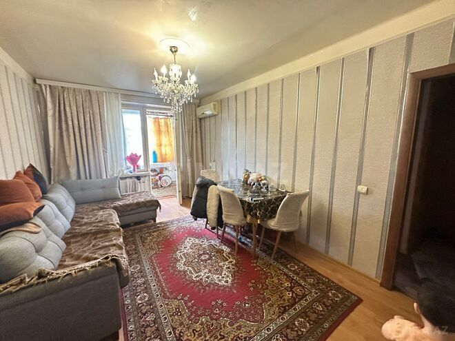 Продаётся 2-комн. вторичка 40 м², м. Кара Караев, photo 4 from 12
