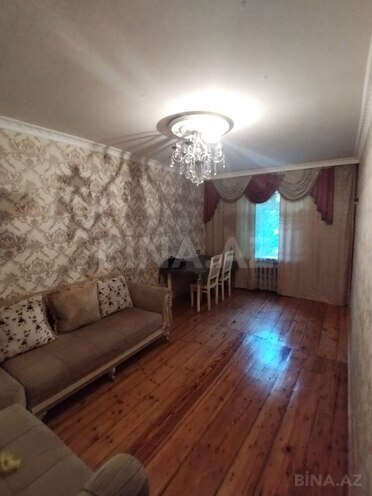 Продаётся 4-комн. вторичка 95 м², пос. Карачухур, photo 1 from 8