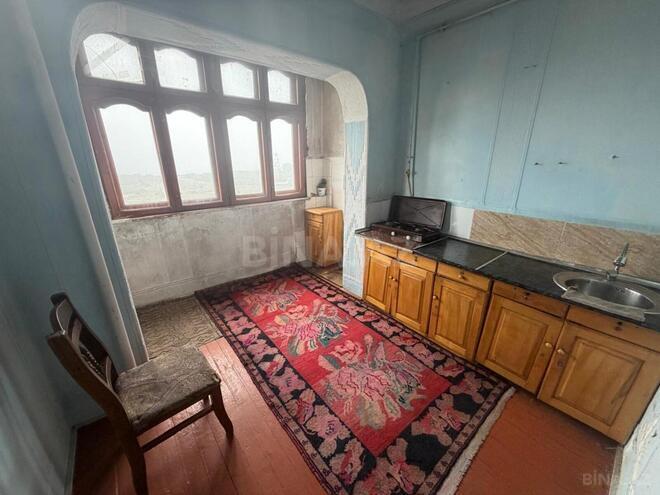 Satılır 2 otaqlı köhnə tikili 60 m², Massiv V q., photo 9 from 15