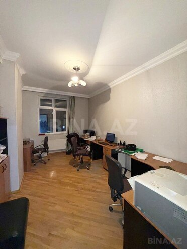 Satılır 3 otaqlı yeni tikili 135 m², İnşaatçılar m., photo 3 from 10