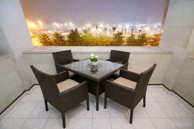 İcarəyə verilir 4 otaqlı köhnə tikili 150 m², Sahil m., photo 3 from 31
