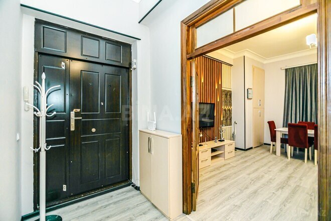 İcarəyə verilir 4 otaqlı köhnə tikili 150 m², Sahil m., photo 4 from 31