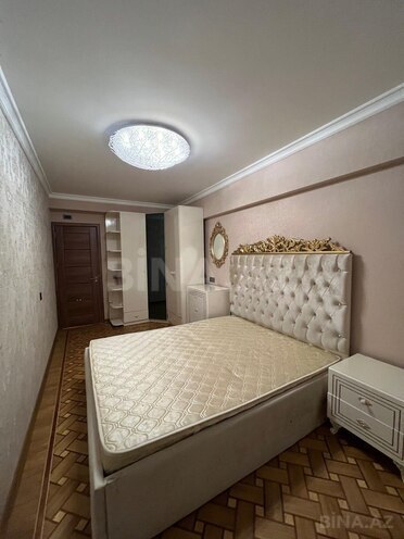 Сдаётся 2-комн. вторичка 70 м², Насиминский  р., photo 20 from 26