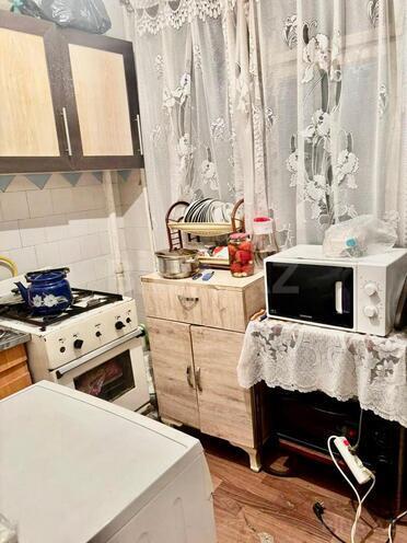 Продаётся 2-комн. вторичка 50 м², м. Нефтчиляр, photo 5 from 9