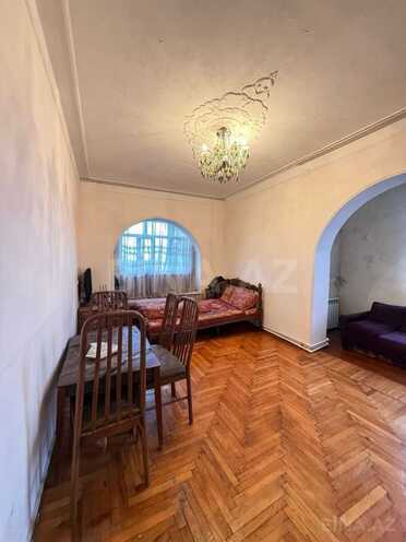 Продаётся 1-комн. вторичка 45 м², м. Иншаатчылар, photo 6 from 9