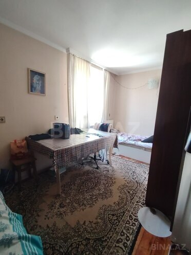 Продаётся 2-комн. вторичка 46 м², м. Кара Караев, photo 9 from 21
