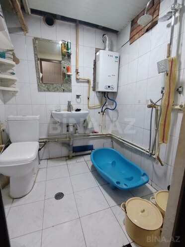 Продаётся 2-комн. вторичка 46 м², м. Кара Караев, photo 13 from 21