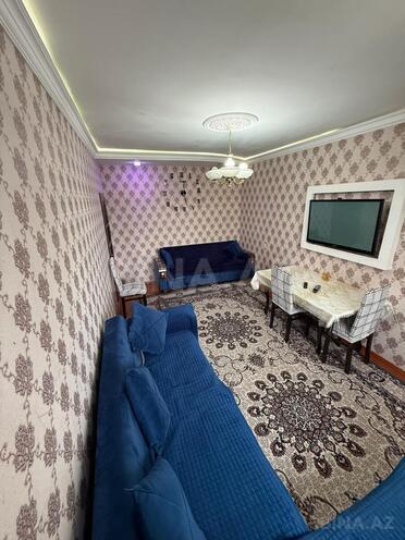 Продаётся 2-комн. вторичка 65 м², м. Ази Асланов, photo 1 from 13