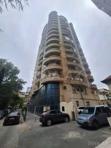 Продаётся 4-комн. новостройка 161 м², Насиминский  р., photo 27 from 28