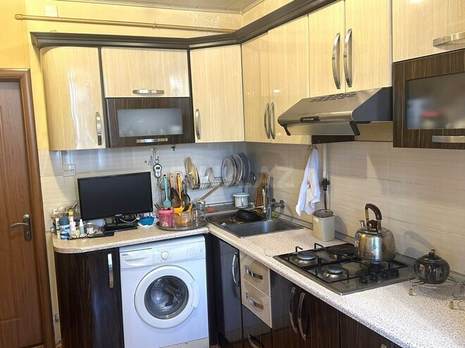 Satılır 3 otaqlı köhnə tikili 90 m², Dərnəgül m., photo 10 from 14