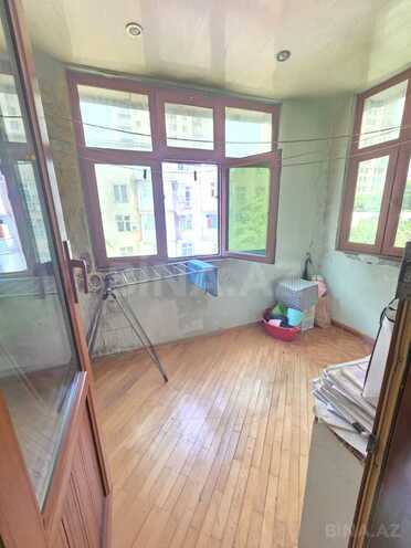 Продаётся 3-комн. вторичка 70 м², м. Иншаатчылар, photo 6 from 10
