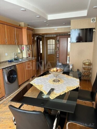 Продаётся 3-комн. вторичка 75 м², м. 8 ноября, photo 8 from 11