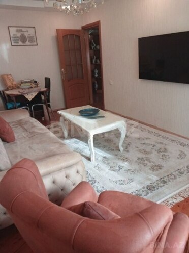 Продаётся 3-комн. вторичка 75 м², м. 8 ноября, photo 4 from 11