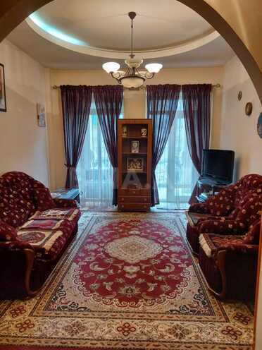 Сдаётся 2-комн. вторичка 55 м², м. Сахил, photo 1 from 12