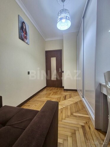 Satılır 3 otaqlı köhnə tikili 75 m², Səbail r., photo 6 from 12