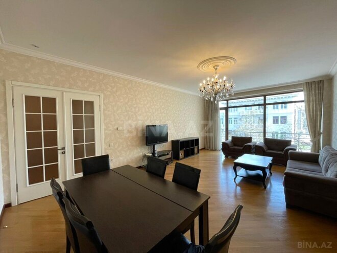 İcarəyə verilir 3 otaqlı yeni tikili 145 m², İçəri Şəhər m., photo 3 from 22