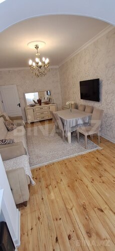 Продаётся 2-комн. вторичка 60 м², пос. 8-й мкр, photo 1 from 17
