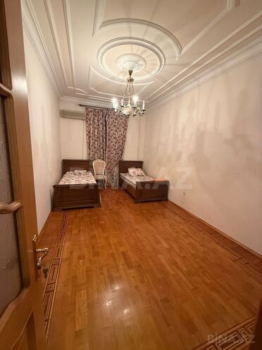 Продаётся 3-комн. вторичка 110 м², пос. Ясамал, photo 8 from 15