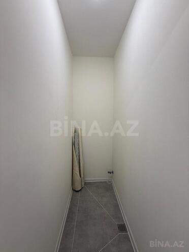 Продаётся 3-комн. вторичка 70 м², м. Ази Асланов, photo 19 from 26