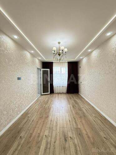 Продаётся 3-комн. вторичка 70 м², м. Ази Асланов, photo 1 from 26
