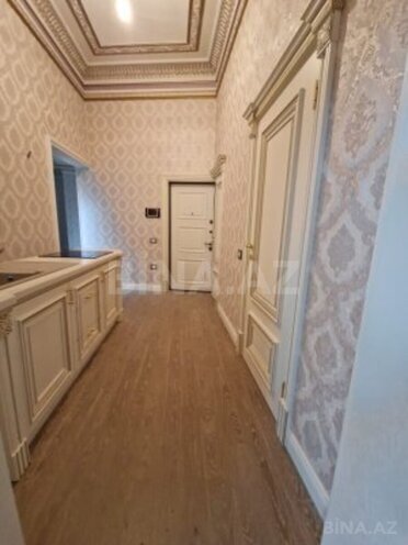 Satılır 5 otaqlı köhnə tikili 220 m², Sahil m., photo 12 from 22