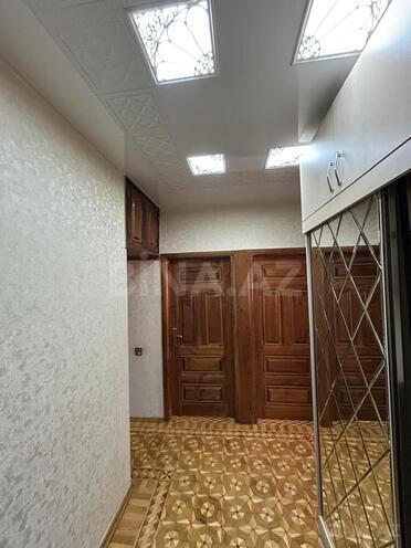 Satılır 4 otaqlı köhnə tikili 110 m², İnşaatçılar m., photo 14 from 25