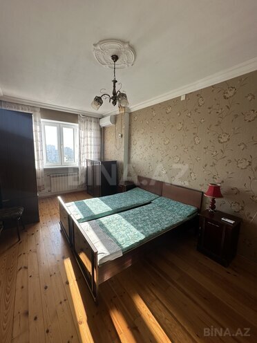 Продаётся 4-комн. вторичка 120 м², м. Ази Асланов, photo 9 from 26