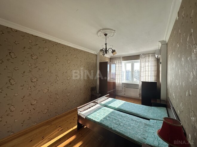 Продаётся 4-комн. вторичка 120 м², м. Ази Асланов, photo 8 from 26
