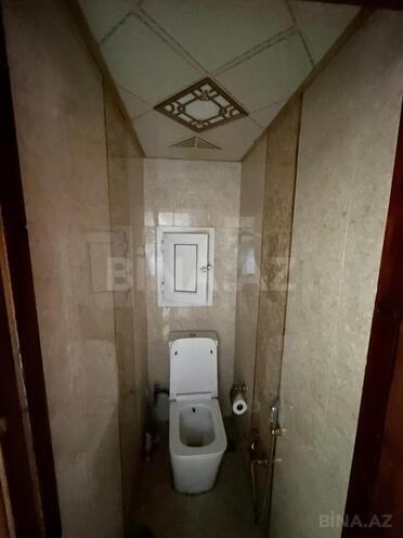 Satılır 4 otaqlı köhnə tikili 100 m², İnşaatçılar m., photo 25 from 27