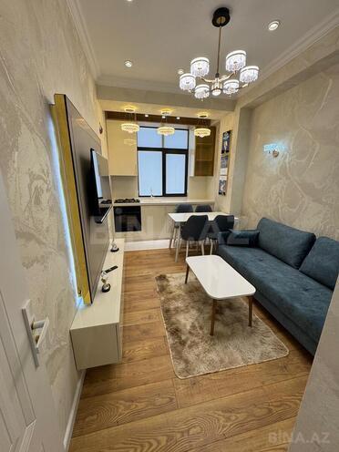 Продаётся 2-комн. новостройка 40 м², м. Кара Караев, photo 3 from 14