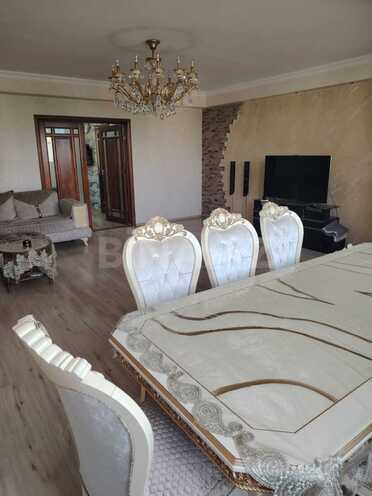 Продаётся 4-комн. вторичка 90 м², Ясамальский р., photo 3 from 13