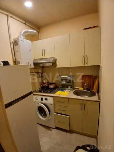 Сдаётся 2-комн. вторичка 30 м², м. 20 января, photo 1 from 9