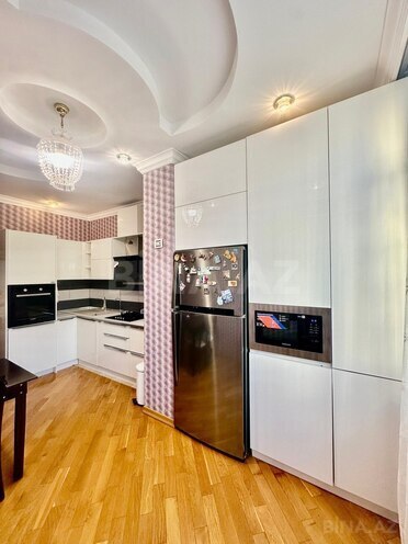 Продаётся 3-комн. вторичка 100 м², Насиминский  р., photo 8 from 15