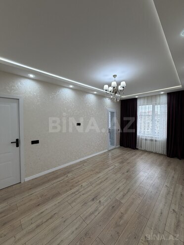 Продаётся 3-комн. вторичка 65 м², м. Ази Асланов, photo 1 from 17