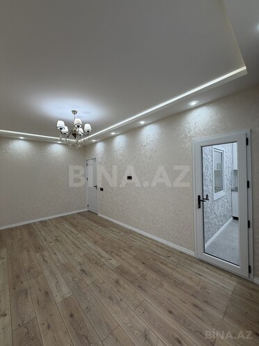 Продаётся 3-комн. вторичка 65 м², м. Ази Асланов, photo 4 from 17