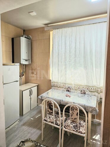 İcarəyə verilir 3 otaqlı köhnə tikili 77 m², Gənclik m., photo 11 from 18