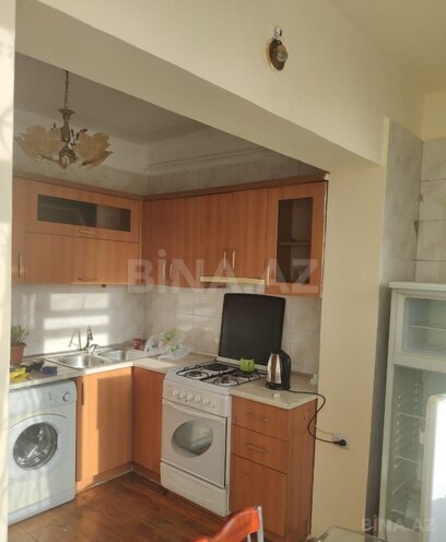 Satılır 3 otaqlı köhnə tikili 80 m², Azadlıq Prospekti m., photo 8 from 11