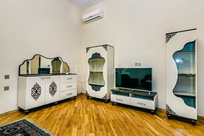 Сдаётся 3-комн. вторичка 87 м², м. Сахил, photo 11 from 32