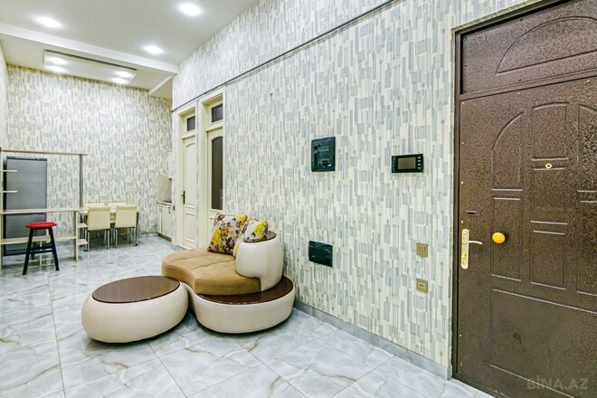 Сдаётся 3-комн. вторичка 87 м², м. Сахил, photo 25 from 32