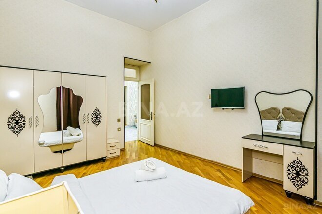 Сдаётся 3-комн. вторичка 87 м², м. Сахил, photo 15 from 32