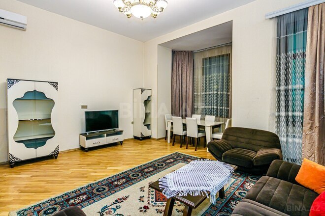 Сдаётся 3-комн. вторичка 87 м², м. Сахил, photo 24 from 32