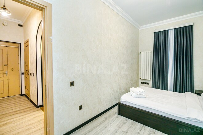 Сдаётся 3-комн. вторичка 81 м², м. Сахил, photo 9 from 32