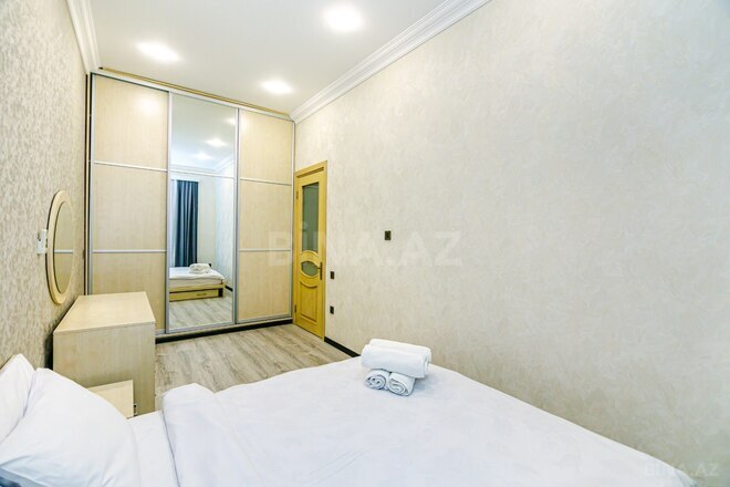 Сдаётся 3-комн. вторичка 81 м², м. Сахил, photo 27 from 32